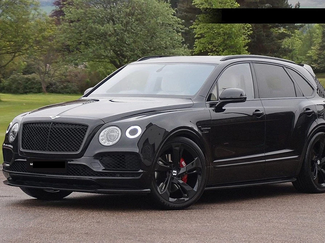 Bentley Bentayga on 23 inch wheels rims + carbon body kit