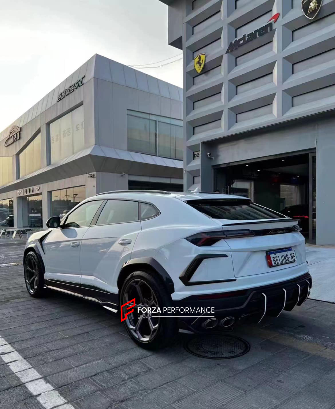 CARBON BODY KIT for LAMBORGHINI URUS 2018+  Set includes:  Front Lip Rear Diffuser Side Skirts Door Trims Side Fenders Side Mirror Covers Front Canards Rear Canards Roof Spoiler Rear Spoiler