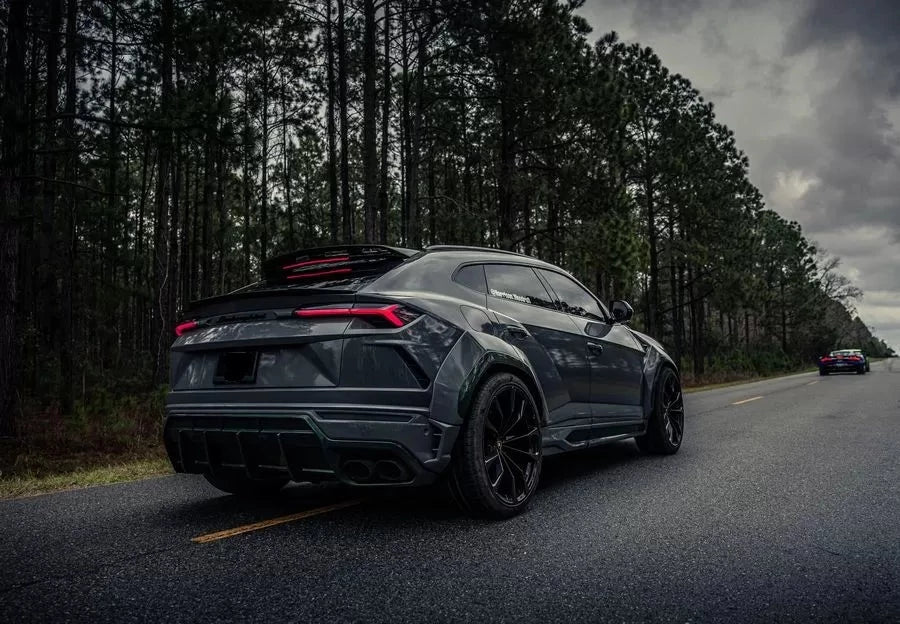 DRY CARBON BODY KIT FOR LAMBORGHINI URUS R-Style
Set includes:
Front Lip
Hood
Fender Flares
Side Skirts
Rear Spoiler
Rear Diffuser
Material: Dry Carbon
Note: Professional installation is required