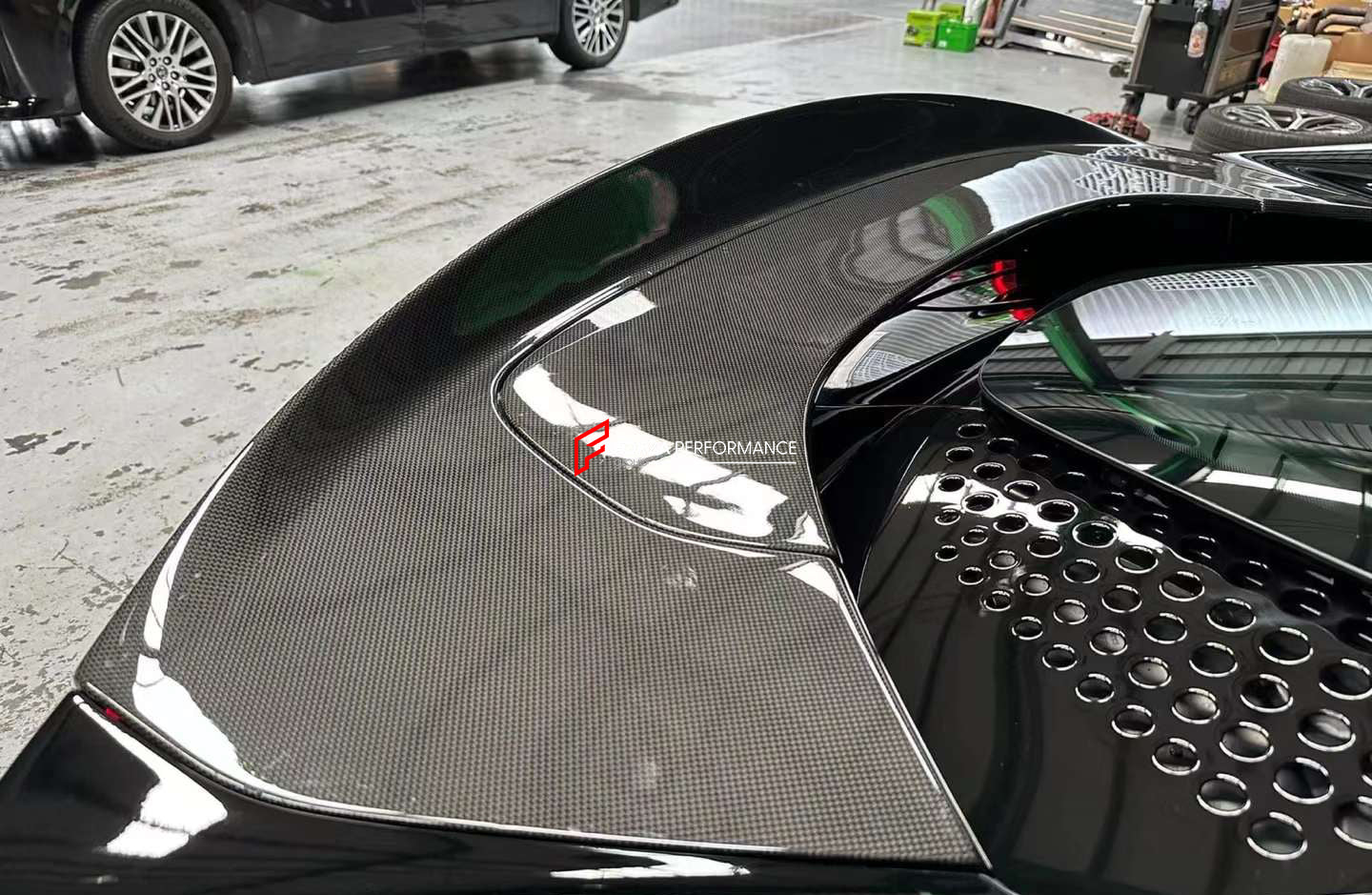 ASSETTO FIORANO DRY CARBON TRUNK SPOILER FOR FERRARI SF90 STRADALE  Set includes:  Trunk Spoiler
