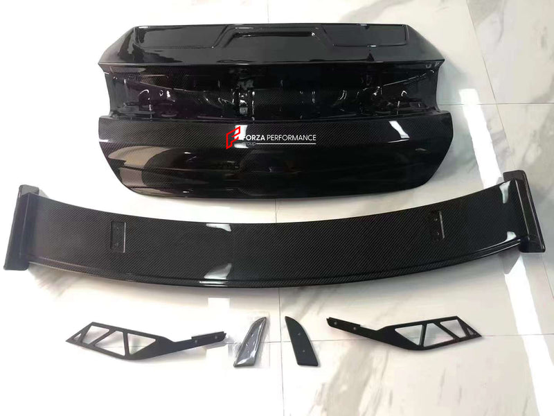 DRY CARBON REAR SPOILER AND TRUNK for PORSCHE TAYCAN J1 TURBO 2020+