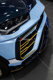 CARBON BODY KIT for LAMBORGHINI URUS 2018+
Set includes:
Front Lip
Front Canards
Hood
Side Skirts
Door Trims
Side Fenders
Side Mirror Covers
Rear Canards
Roof Spoiler
Rear Spoiler
Rear Diffuser