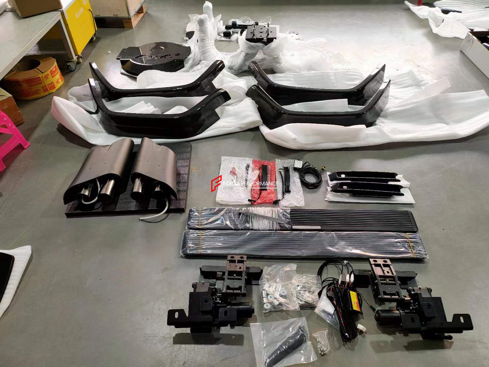 Body Kit includes:  Bullbar Roof LED DRL Bar Roof Rack Roof Ladder Side Fenders Side Skirts Spare Tire Cover Rear Middle Guard Material: Plastic  Lift Kit includes:  Big Brake Kit Portal Axels Springs 2 Front Outer Steering Knuckles 2 Heavy Duty Rear Axle Shafts Set of Axle Braces for Front & Rear Axles 4 ABS Sensors Mounting Bolts