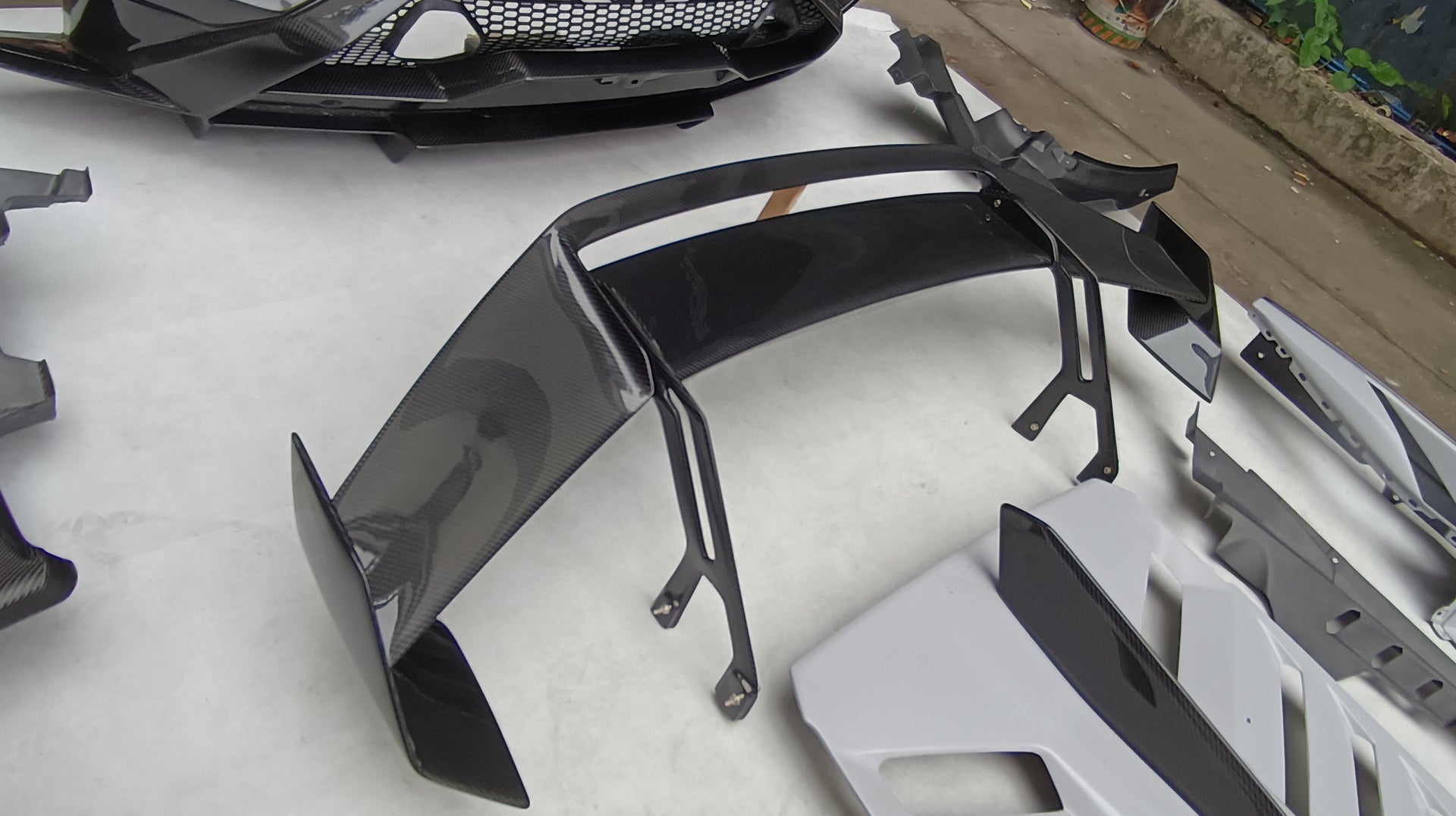 Conversion Carbon Body kit For Lamborghini Huracan LP580 LP610 to HURACAN STO