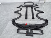 DRY CARBON BODY KIT for PORSCHE CAYENNE 9Y0 9YB COUPE FACELIFT 2023+
Set includes:
Front Lip
Front Bumper Air Vent Trims
Side Skirts
Roof Spoiler
Rear Diffuser