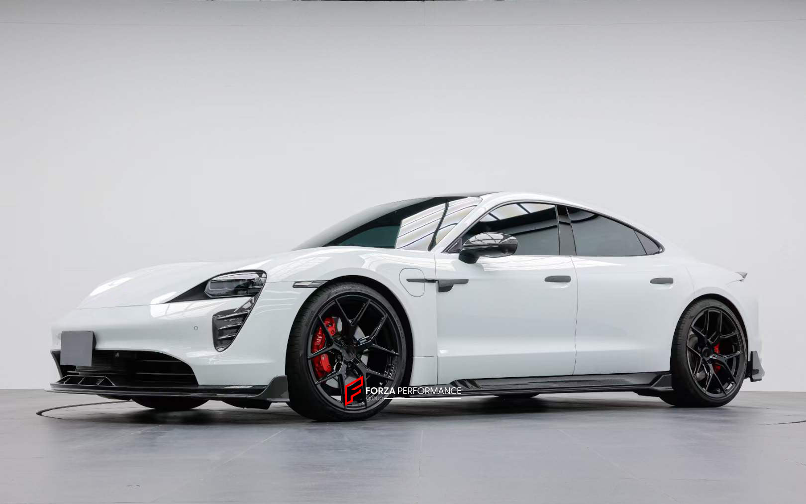 DRY CARBON BODY KIT for PORSCHE TAYCAN J1 TURBO CROSS TURISMO  Set includes:  Front Splitter Side Skirts Rear Diffuser Rear Spoiler