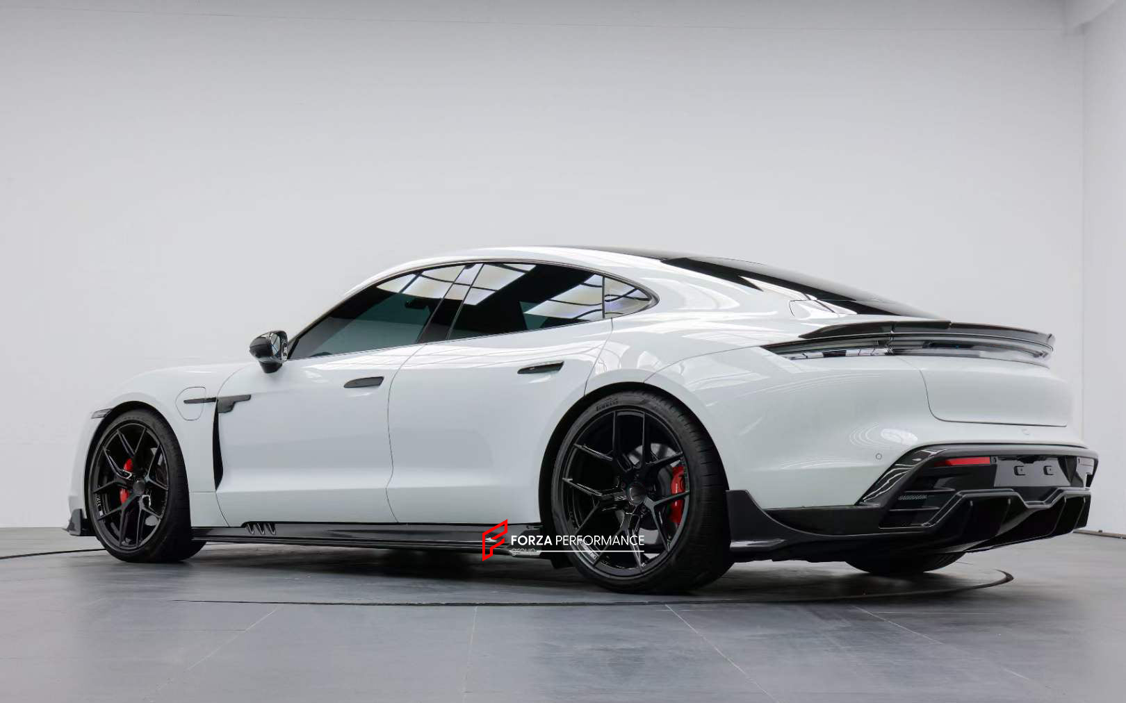 DRY CARBON BODY KIT for PORSCHE TAYCAN J1 TURBO CROSS TURISMO  Set includes:  Front Splitter Side Skirts Rear Diffuser Rear Spoiler