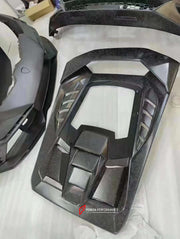 DRY CARBON ENGINE HOOD for TECNICA STYLE LAMBORGHINI HURACAN LP610 LP460
Set includes:
Engine Hood