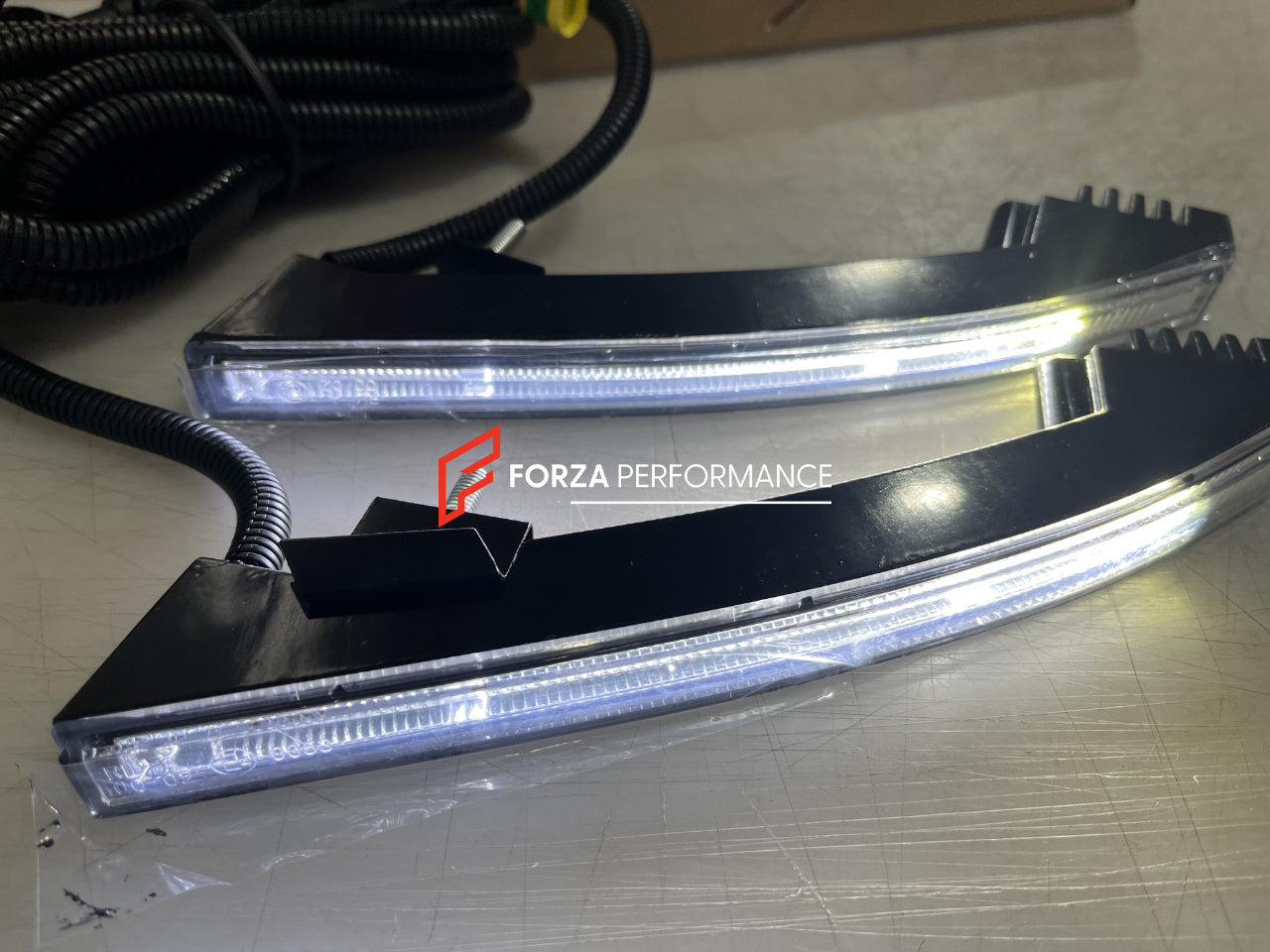 DRY CARBON BODY KIT for MERCEDES-BENZ G-CLASS G63 W463A W464 2021+  Set includes:  Front Diffuser Front Grille Side Fenders Side Vents Rear Diffuser Rear Spoiler Exhaust Tips