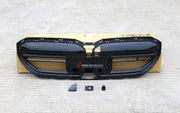 M60 STYLE FRONT GRILLE for BMW 5 SERIES G60 G68 2023+
Set includes:
Front Grille