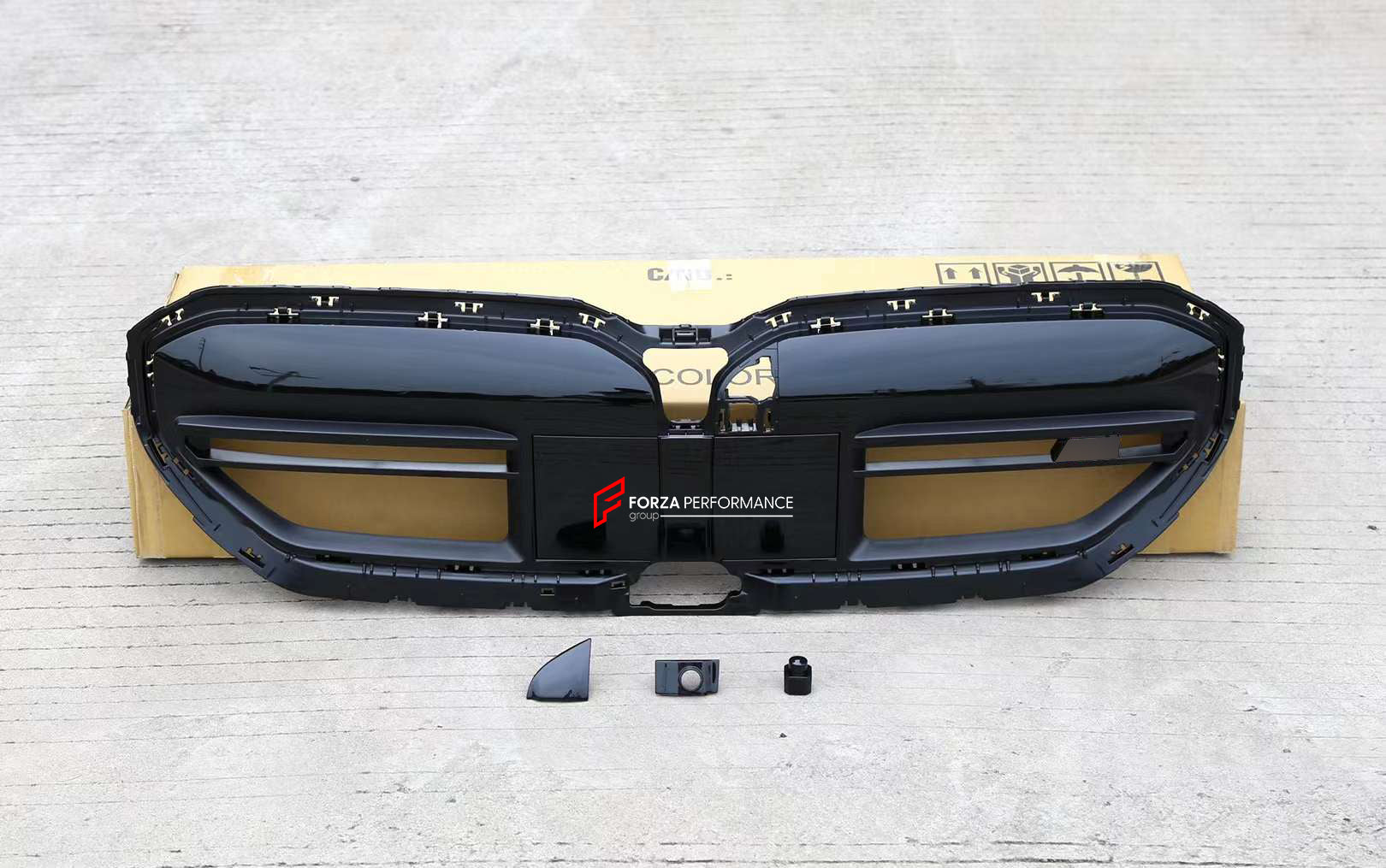 M60 STYLE FRONT GRILLE for BMW 5 SERIES G60 G68 2023+
Set includes:
Front Grille