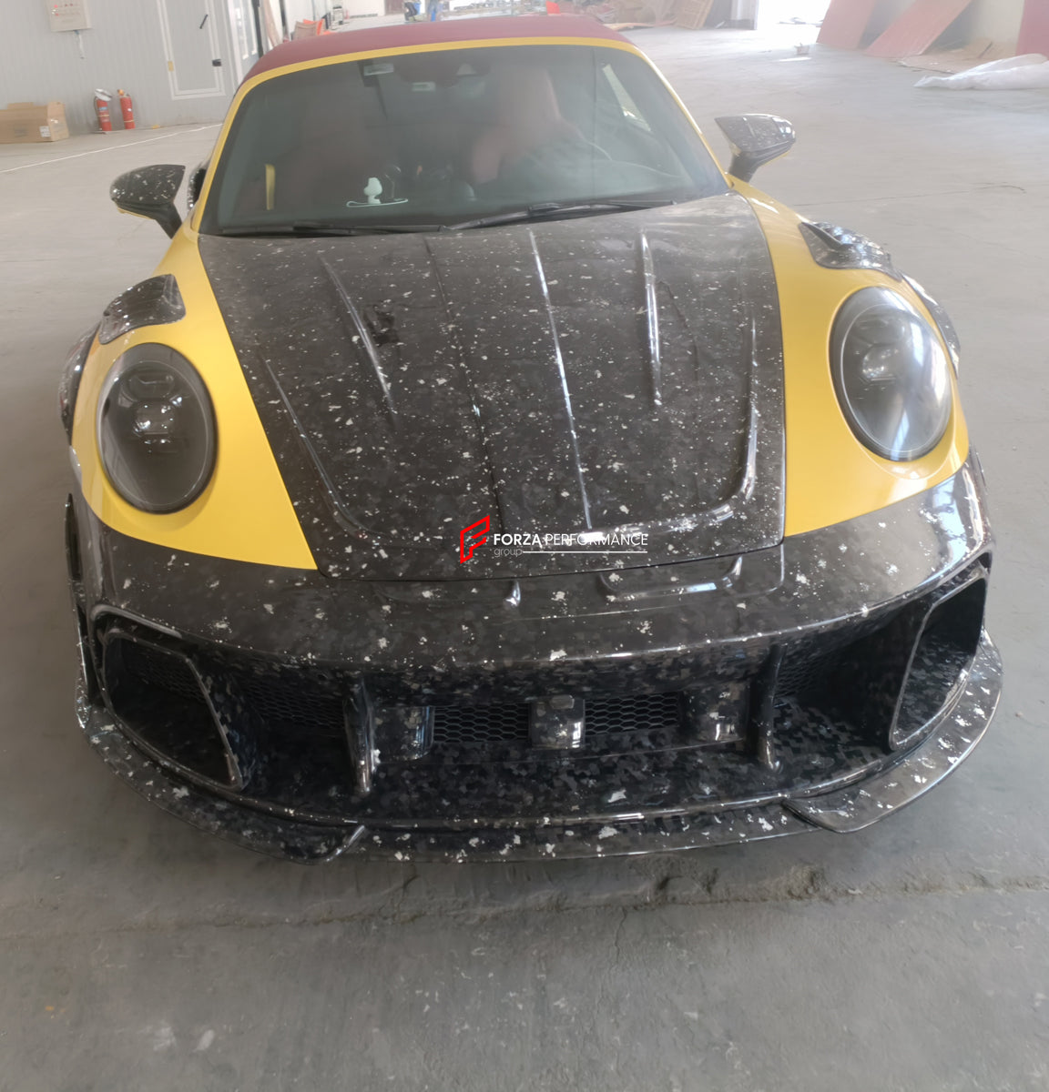 MANSORY STYLE FORGED CARBON BODY KIT for PORSCHE 911 992 CARRERA TURBO S
Set includes:
Front Bumper Assembly
Hood
Fender Flares
Fender Vents
Side Mirror Covers
Side Skirts
Side Vent Covers
Rear Bumper Assembly
