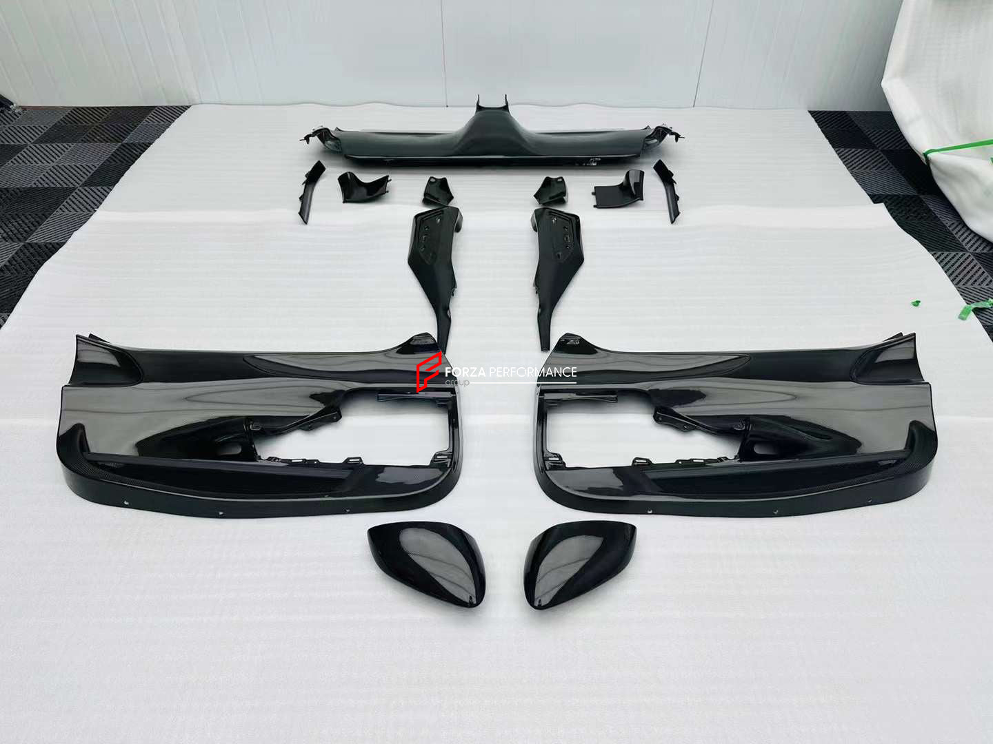 Ferrari　フェラーリ SF90　純正内装部品（カーボン製） OEM DRY CARBON INTERIOR PARTS for FERRARI SF90