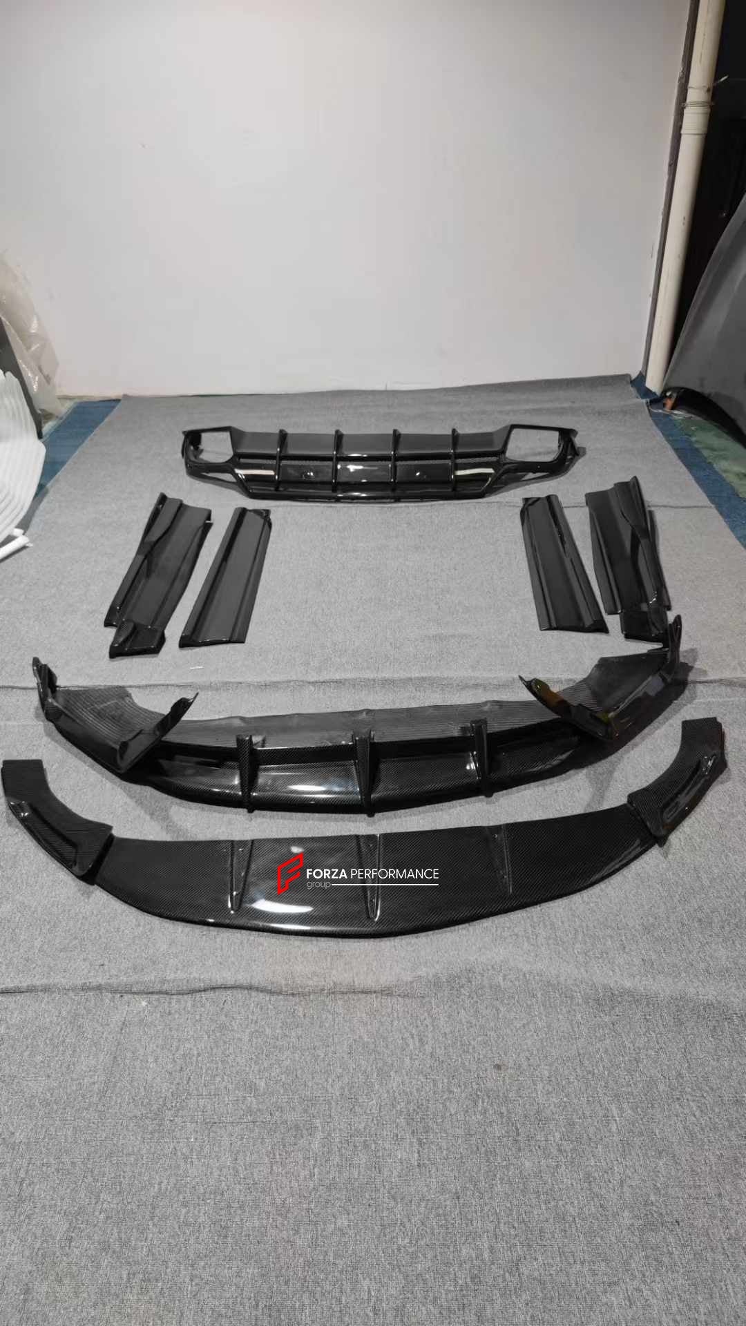 TOPCAR CARBON FIBER BODY KIT for LAMBORGHINI URUS S PERFORMANTE 2022+