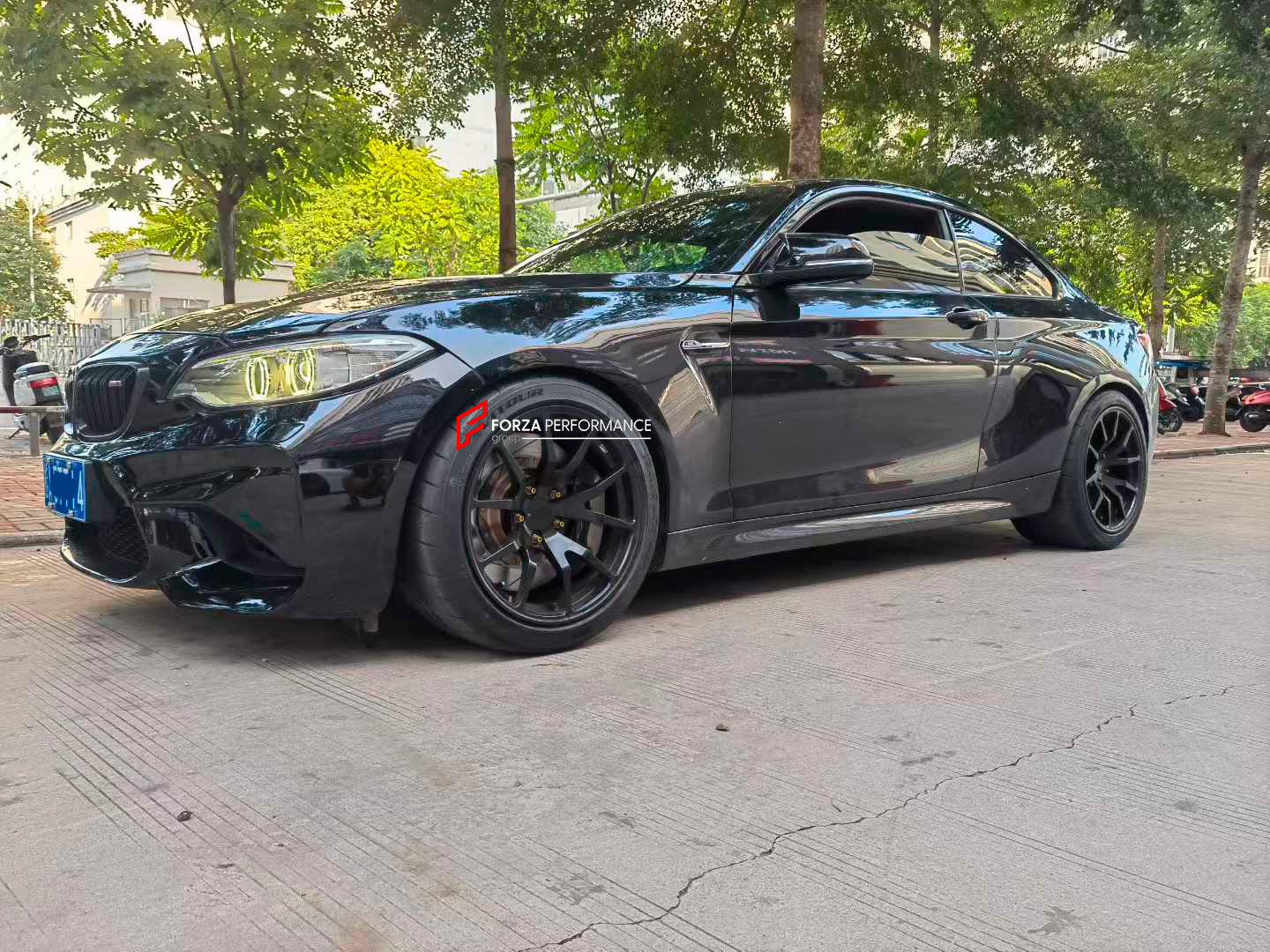 ADTORY X FORZA PERFORMANCE RACE BIG BRAKE KIT BBK for BMW M2 F87 LCI 2015 - 2021
ADTORY Brake Kits are engineered as bolt on upgrades that work with the factory master cylinder and ABS, delivering stronger, more repeatable stops with the pedal feel you want. Whether you cruise the city, carve canyons, or chase lap times.
Highlights
Track-ready, heat-resistant components.
Jewel-like caliper finish is incredibly durable and easy to clean
Pistons are calibrated to integrate smoothly with the Factory OEM mas