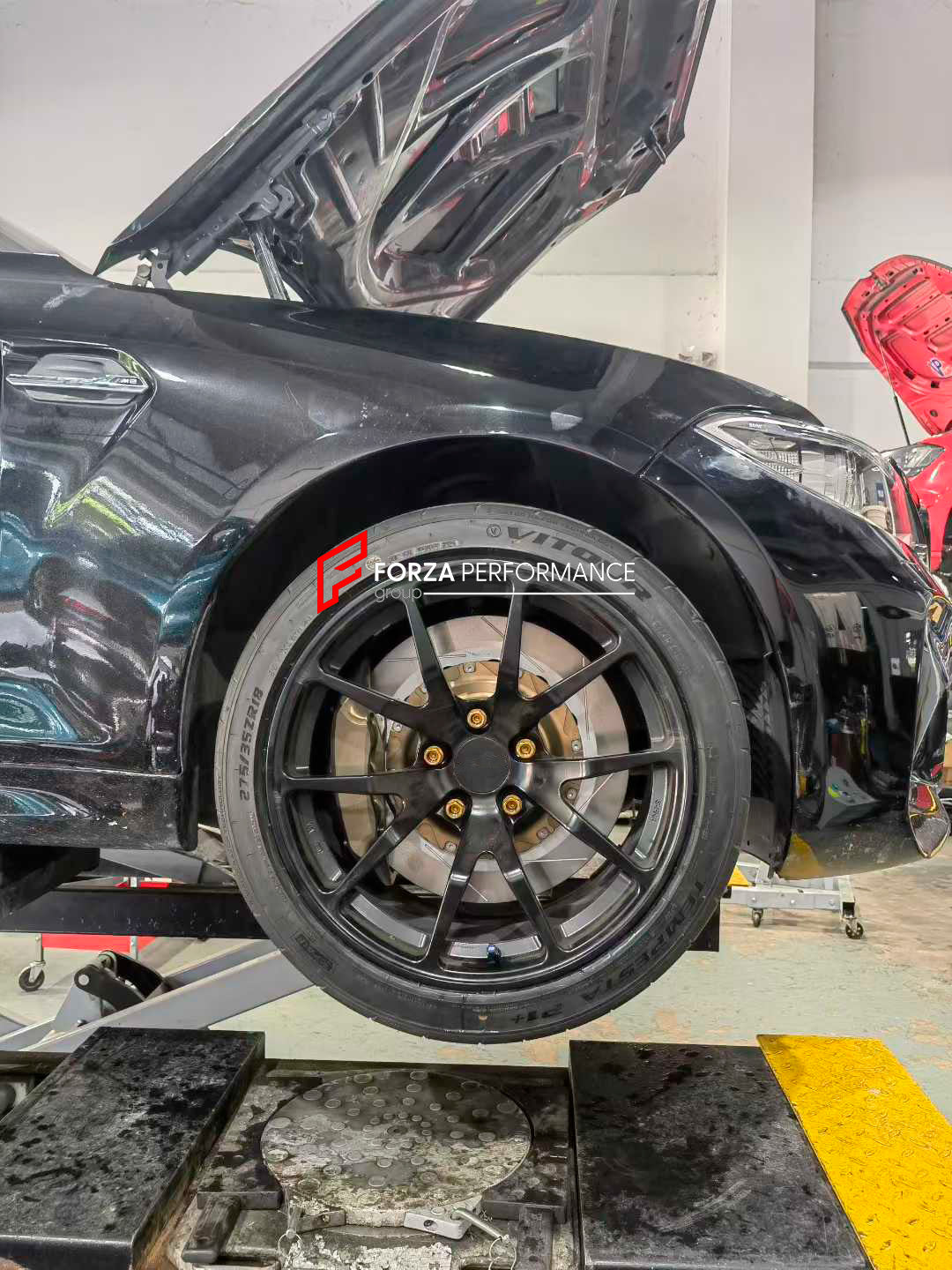ADTORY X FORZA PERFORMANCE RACE BIG BRAKE KIT BBK for BMW M2 F87 LCI 2015 - 2021
ADTORY Brake Kits are engineered as bolt on upgrades that work with the factory master cylinder and ABS, delivering stronger, more repeatable stops with the pedal feel you want. Whether you cruise the city, carve canyons, or chase lap times.
Highlights
Track-ready, heat-resistant components.
Jewel-like caliper finish is incredibly durable and easy to clean
Pistons are calibrated to integrate smoothly with the Factory OEM mas