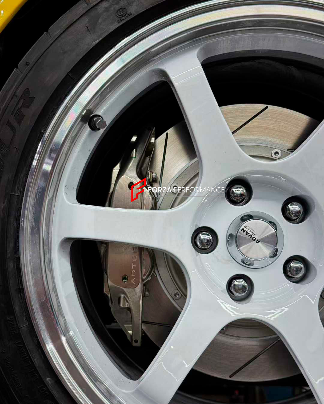 ADTORY X FORZA PERFORMANCE RACE BIG BRAKE KIT BBK for MITSUBISHI LANCER EVOLUTION VII VIII IX CT 2001 - 2007
ADTORY Brake Kits are engineered as bolt on upgrades that work with the factory master cylinder and ABS, delivering stronger, more repeatable stops with the pedal feel you want. Whether you cruise the city, carve canyons, or chase lap times.
Highlights
Track-ready, heat-resistant components.
Jewel-like caliper finish is incredibly durable and easy to clean
Pistons are calibrated to integrate smoot