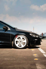 ADTORY X FORZA PERFORMANCE RACE BIG BRAKE KIT BBK for VOLKSWAGEN SCIROCCO 3 FACELIFT 2014 - 2017
ADTORY Brake Kits are engineered as bolt on upgrades that work with the factory master cylinder and ABS, delivering stronger, more repeatable stops with the pedal feel you want. Whether you cruise the city, carve canyons, or chase lap times.
Highlights
Track-ready, heat-resistant components.
Jewel-like caliper finish is incredibly durable and easy to clean
Pistons are calibrated to integrate smoothly with the