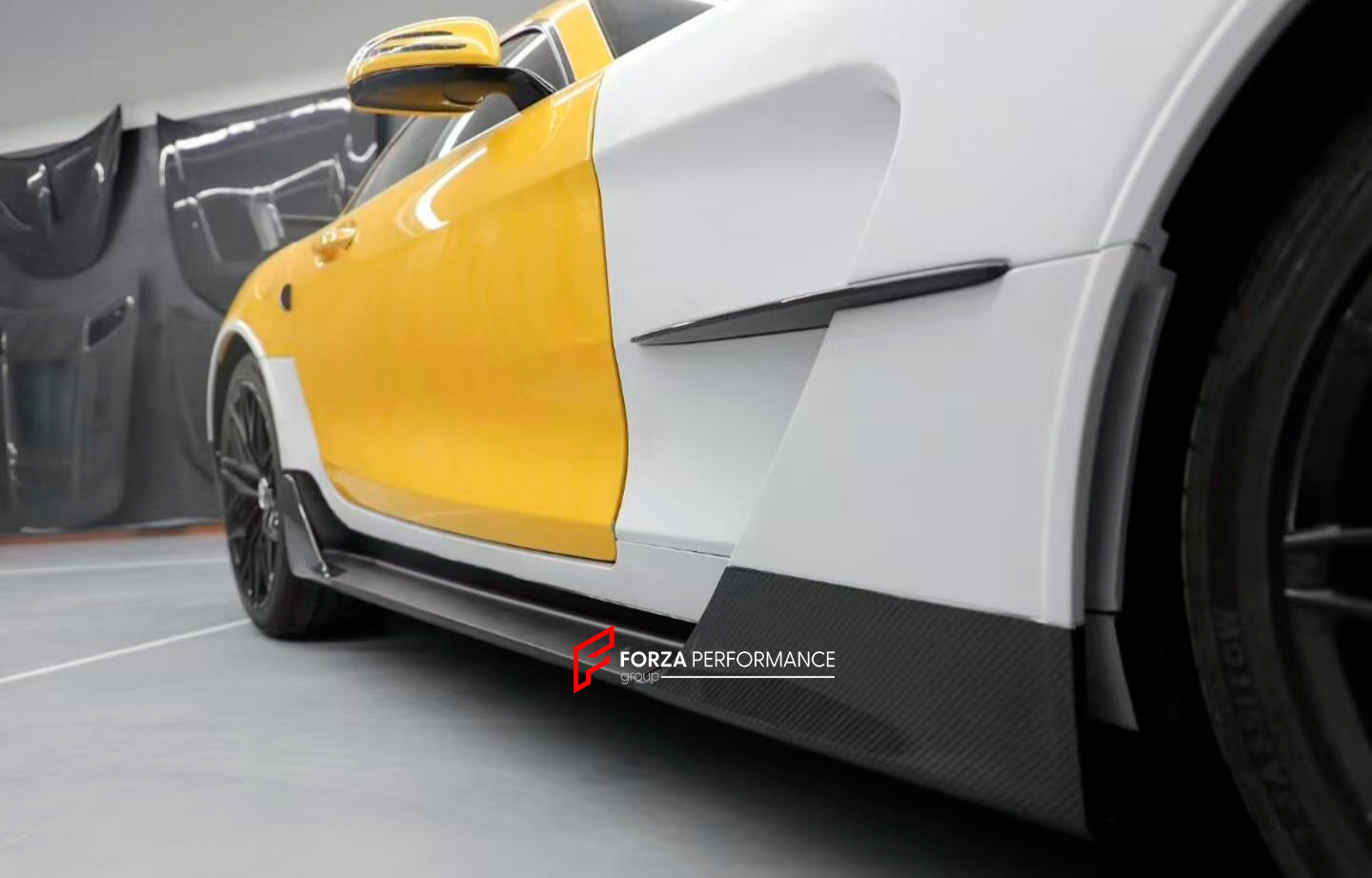 CONVERSION BODY KIT for MERCEDES BENZ AMG GT to BLACK SERIES
Set includes:
Front Bumper
Front lip
Front grille
Front fenders
Front fender trims
Side skirts
Hood | Bonnet
Rear bumper assembly
Rear canards
Material: Dry carbon with Plastic