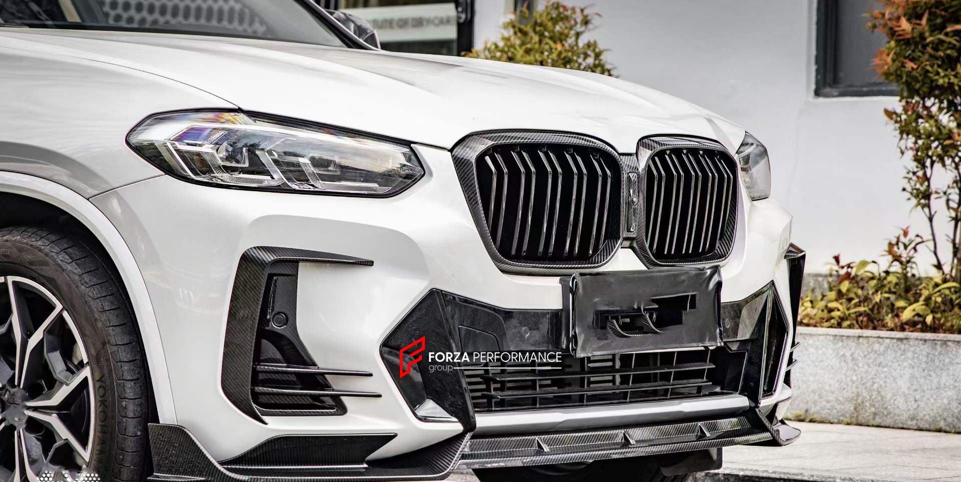 AUTHENTIC SOOQOO DRY CARBON BODY KIT FOR BMW X3 G01 LCI 2021+ iX-3 G08 2022+
Set includes:
Front Lip
Front Grille
Front Lights
Side Air Vent
Side Skirts
Charging Cover (for BMW iX-3)
Mirror Covers
Rear Diffuser
Rear Canards
Rear Roof Spoiler
Rear Middle Spoiler
Material: Dry Carbon
NOTE: Professional installation is required
Payment ►
Visa
Mastercard
PayPal with a credit card (add 4.4% at checkout)
Payoneer
Cryptocurrency
Shipment ►
By express DHL/UPS/TNT/FedEx
To the local international airport
Sp