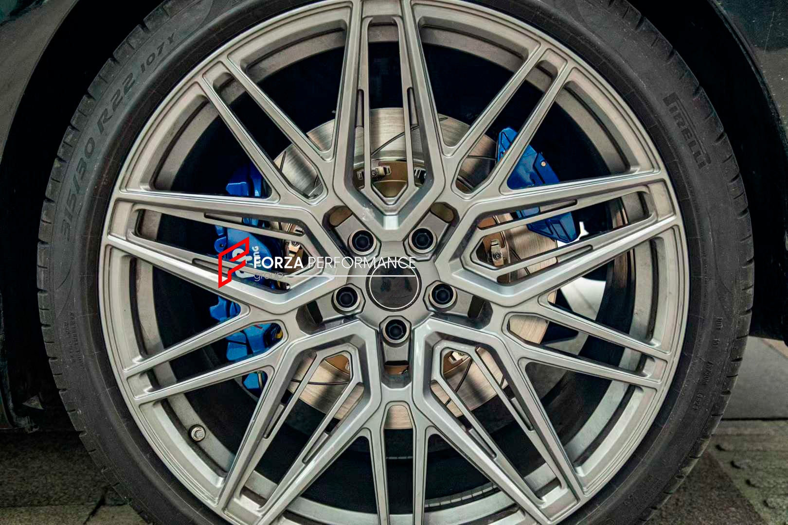 BIG BRAKE KIT BBK for BMW 7 SERIES 735Li G70 2022+
Forza Performance Group offers various types of big brake kits, all types of aftermarket brake calipers, as well as genuine original brands of all types, such as AP Racing, Brembo, Akebono, AMG, M Performance, Audi, Porsche, Lamborghini, Toyota TRD, etc.
Current set includes:
2x Authentic AP Racing CP8521 6 Pot Front Brake Calipers
2x Authentic AP Racing CP8560 4 pot Rear Brake Calipers
2x Electric Parking Brake
2x Front Brake Discs 410 mm
2x Rear Brak