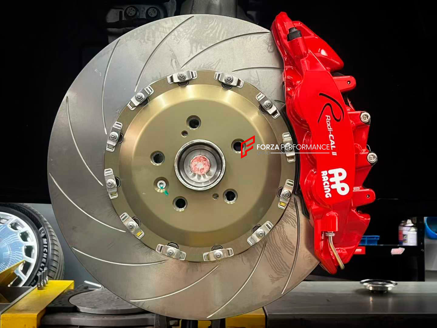BIG BRAKE KIT BBK for ZEEKR 009 2022+
Forza Performance Group offers various types of big brake kits, all types of aftermarket brake calipers, as well as genuine original brands of all types, such as AP Racing, Brembo, Akebono, AMG, M Performance, Audi, Porsche, Lamborghini, Toyota TRD, etc.
Current set includes:
2x Authentic AP Racing CP9560 6 Pot Front Brake Calipers
2x Authentic AP Racing CP9542 4 pot Rear Brake Calipers
2x Electric Parking Brake
2x Front Brake Discs 390 mm
2x Rear Brake Discs 380 m