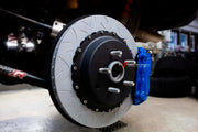 BIG BRAKE KIT for BIG BRAKE KIT for JEEP WRANGLER JL 2018+
Forza Performance Group offers various types of big brake kits, all types of aftermarket brake calipers, as well as genuine original brands of all types, such as AP Racing, Brembo, Akebono, AMG, M Performance, Audi, Porsche, Lamborghini, Toyota TRD, etc.
Current set includes:
2x Authentic Akebono 8N 6 Pot Front Brake Calipers
2x 4 pot Rear Brake Calipers
2x Front Brake Discs 410 mm
2x Rear Brake Discs 402 mm
2x Brake Caliper Adapters
2x Brake Pa