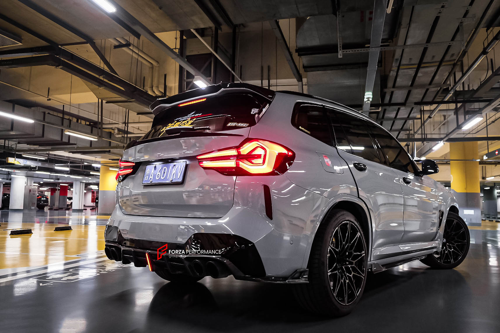 FORGED CARBON BODY KIT FOR BMW X3M LCI 2021+