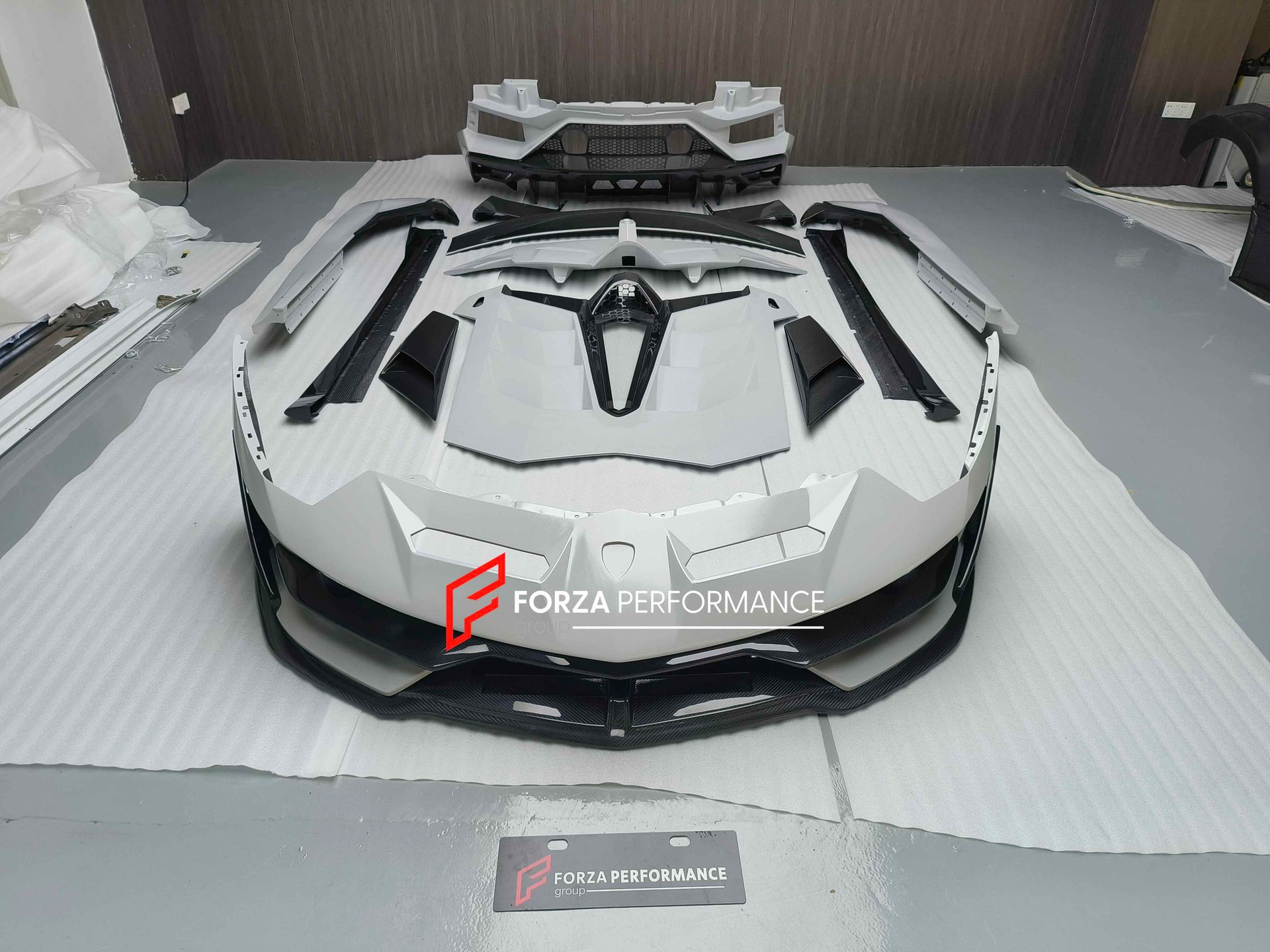 DRY CARBON FIBER CONVERSION BODY KIT FOR LAMBORGHINI AVENTADOR LP700 LP720 LP750 UPGRADE TO LP770 SVJ