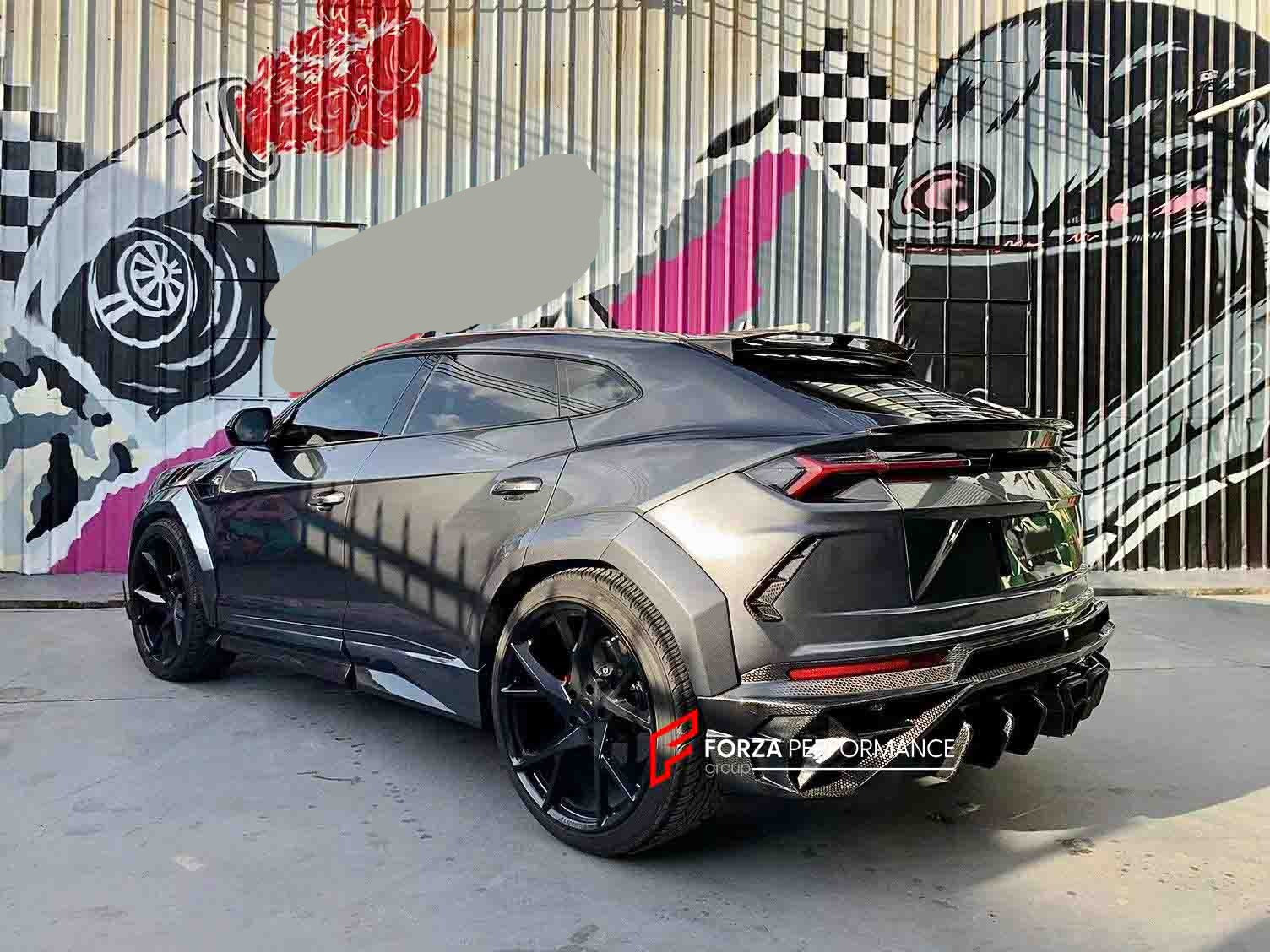 MANSORY STYLE CARBON BODY WITH EXHAUST KIT FOR LAMBORGHINI URUS 2018+