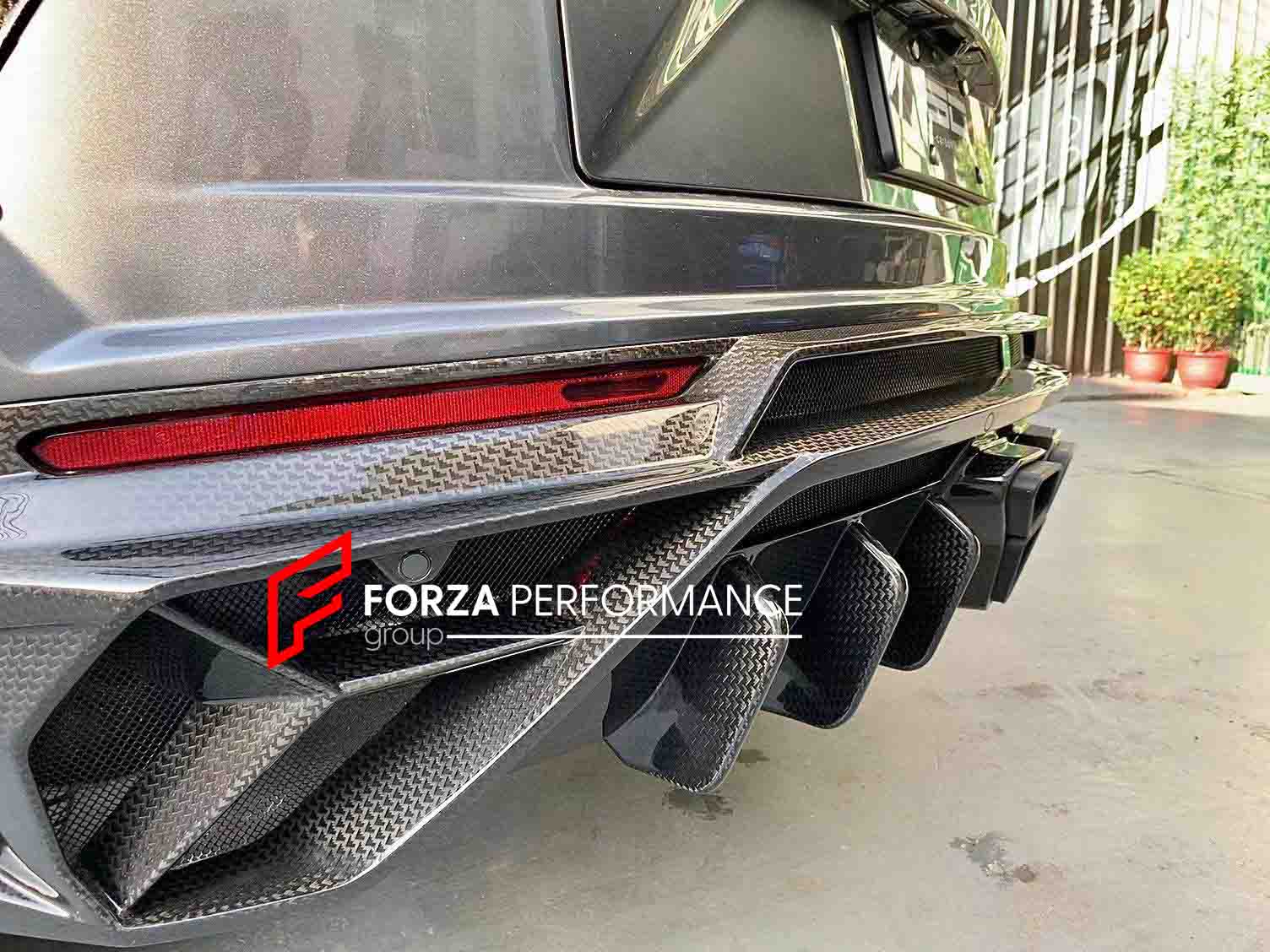 MANSORY STYLE CARBON BODY WITH EXHAUST KIT FOR LAMBORGHINI URUS 2018+