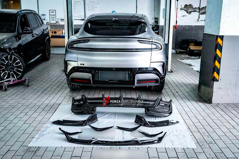 DRY CARBON BODY KIT for XIAOMI YU7 2025+