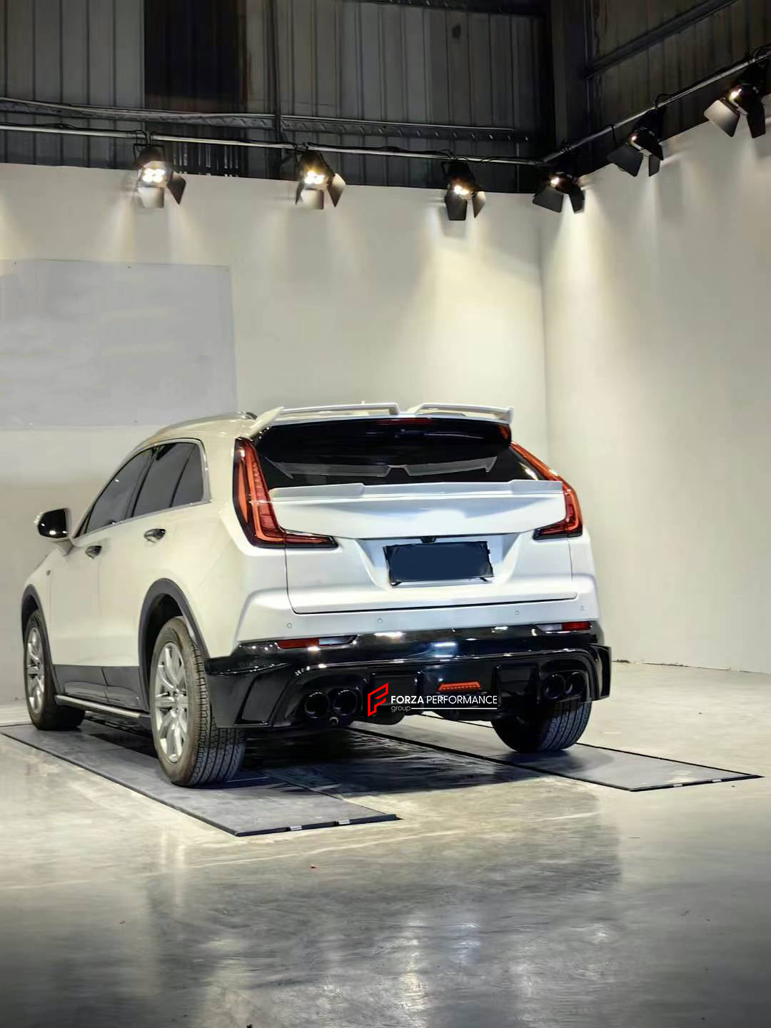 SPORT STYLE BODY KIT FOR CADILLAC XT4 2019+