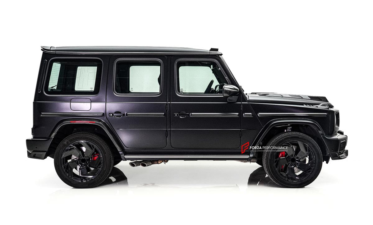 DRY CARBON BODY KIT for MERCEDES BENZ G CLASS G500 G450D W465 2024+
Set includes:
Front Lip
Front Bumper Covers
Turning Light Frame Cover
Hood Scoop
Roof Light Bar
Roof Trim
A-Pllar Cover
Window Frame Covers
Side Molding Trims
Roof Spoiler
D-Pillar Add-Ons
Rear Fender Flare
Rear Trunk Cover
Rear Bumper Covers
Rear Diffuser
Material: Dry Carbon Fiber
