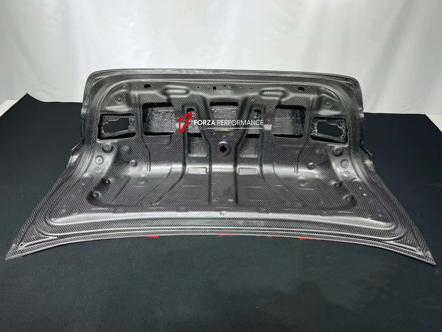 CARBON REAR TRUNK FOR BMW M5 F90 2018-2023