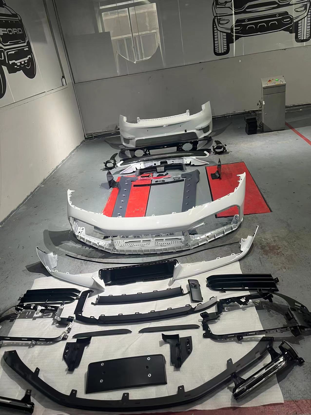 CONVERSION BODY KIT for PORSCHE 911 992 CARRERA 2019 - 2023 to TURBO SPORT DESIGN  Set includes:  Front Bumper Front Lip Side Skirts Rear Diffuser Rear Bumper Rear Spoiler