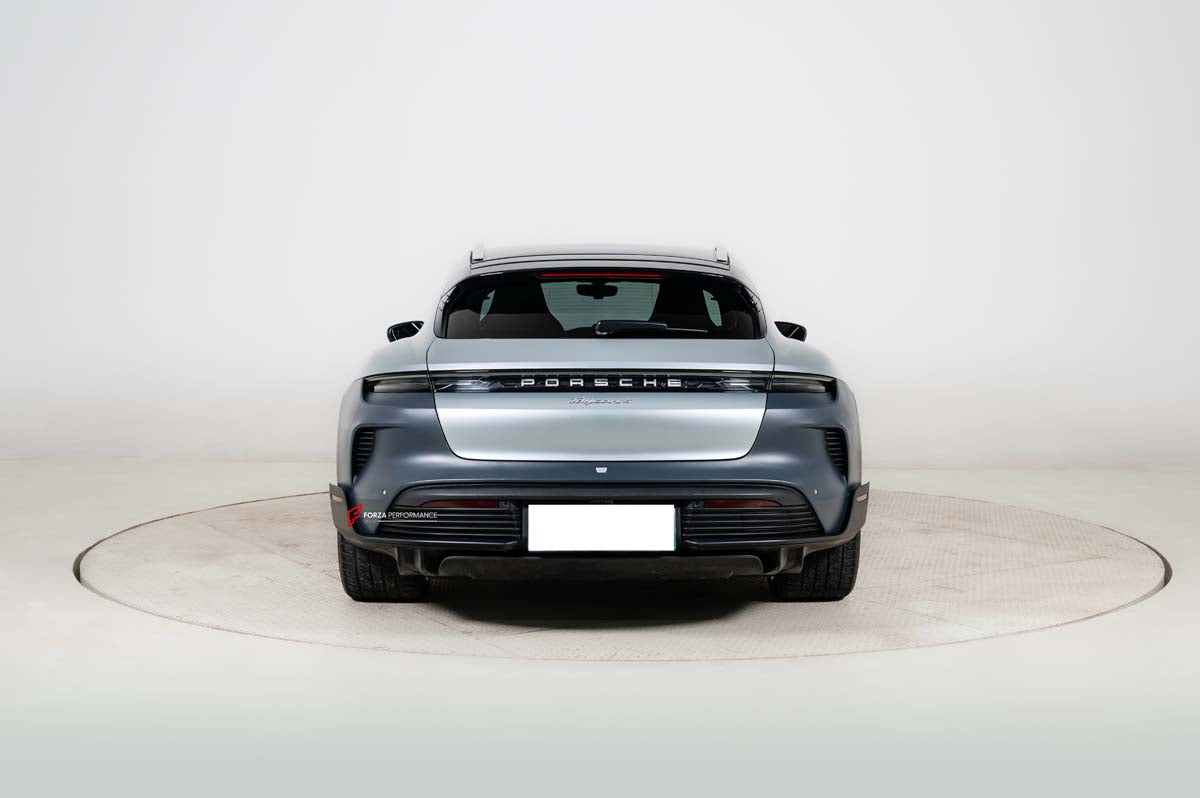 CONVERSION BODY KIT for PORSCHE TAYCAN J1.1 2020-2024 SPORT TURISMO UPGRADE to PORSCHE TAYCAN J1.2 TURBO GT 2025+ FACELIFT
Set includes:
Front Lip
Front Bumper
Side Skirts
Rear Bumper
Rear Diffuser
Material: Plastic
Note: Professional installation is required