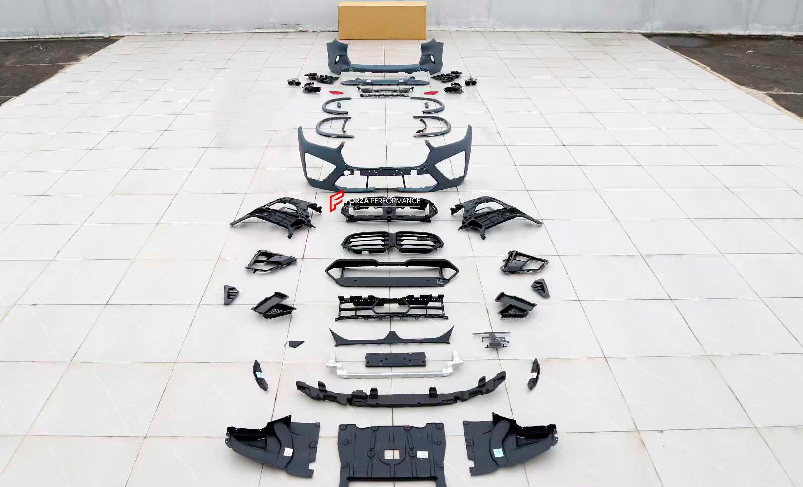 CONVERSION UPGRADE BODY KIT for BMW X5 G05 LCI 2023+ UPGRADE to X5M F95 LCI FACELIFT
Set includes:
Front Bumper Assembly
Front Grille
Side Skirts
Fender Flares
Rear Bumper Assembly
Rear Diffuser
Exhaust Tips
Material: Plastic
Note: Professional installation is required.