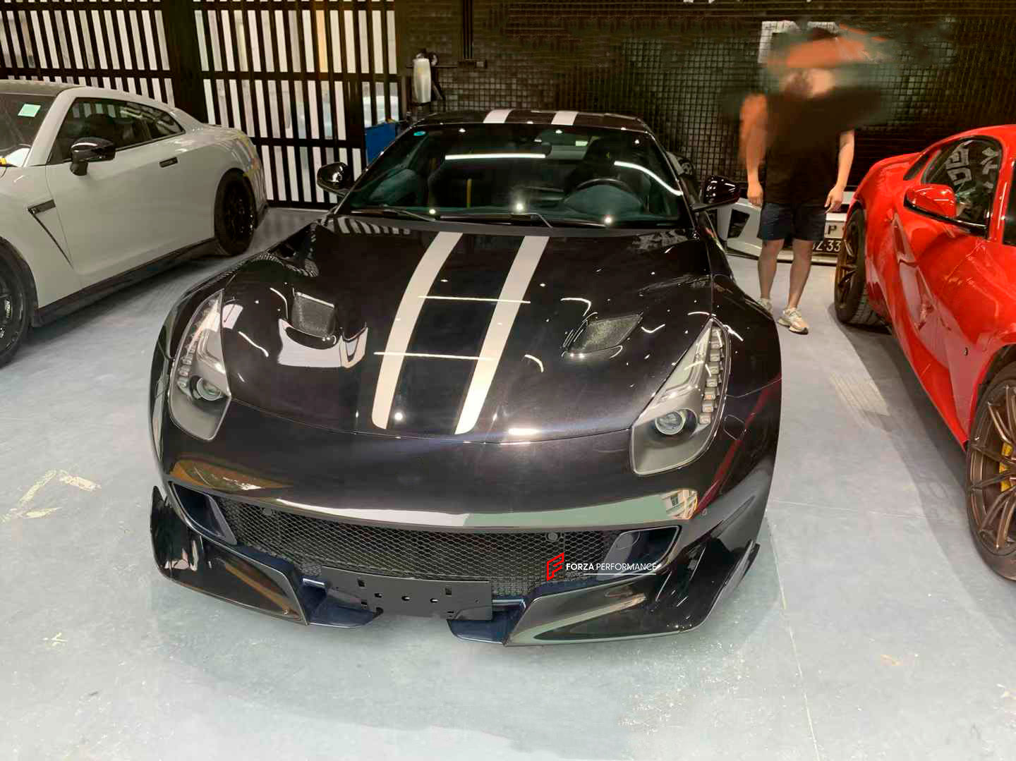 CONVERSION UPGRADE BODY KIT for FERRARI F12 BERLINETTA 2012 - 2017 upgrade to TDF
Set includes:
Front Lip
Front Bumper
Front Fenders
Side Skirts
Rear Spoiler
Rear Bumper
Rear Diffuser
Exhaust Tips
Material: Dry Carbon
Note: Professional installation is required.