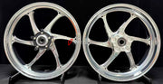 We manufacture premium quality forged motorcycle wheels rims for HONDA X-ADV 750 in any design, size, color.
Wheel sizes (motorcycle spec):
Front: 3.5 x 17
Rear: 4.5 x 15
Weight:
Front: 4.74 kg (10,45 lbs)
Rear: 4.07 kg (8,97 lbs)
Finishing: Gloss Silver