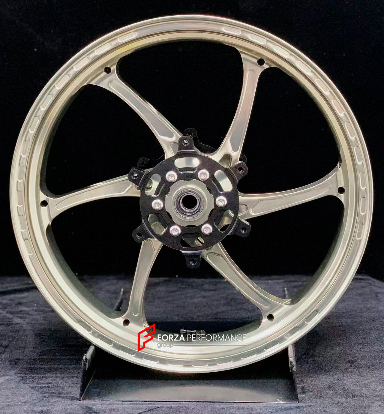 We manufacture premium quality forged motorcycle wheels rims for KOVE 450RR in any design, size, color.
Wheel sizes (motorcycle spec):
Front: 3.5 x 17
Rear: 4.5 x 17
Weight:
Front: 4 kg (8.82 lbs)
Rear: 4.6 kg (10.14 lbs)
Finishing: Gloss Bronze
Forza Performance Group engineers and manufactures each forged motorcycle wheel individually per order. This ensures precise fitment, uncompromised strength, and unique styling. Whether for racing, touring, or daily use — our wheels are built for both perfo