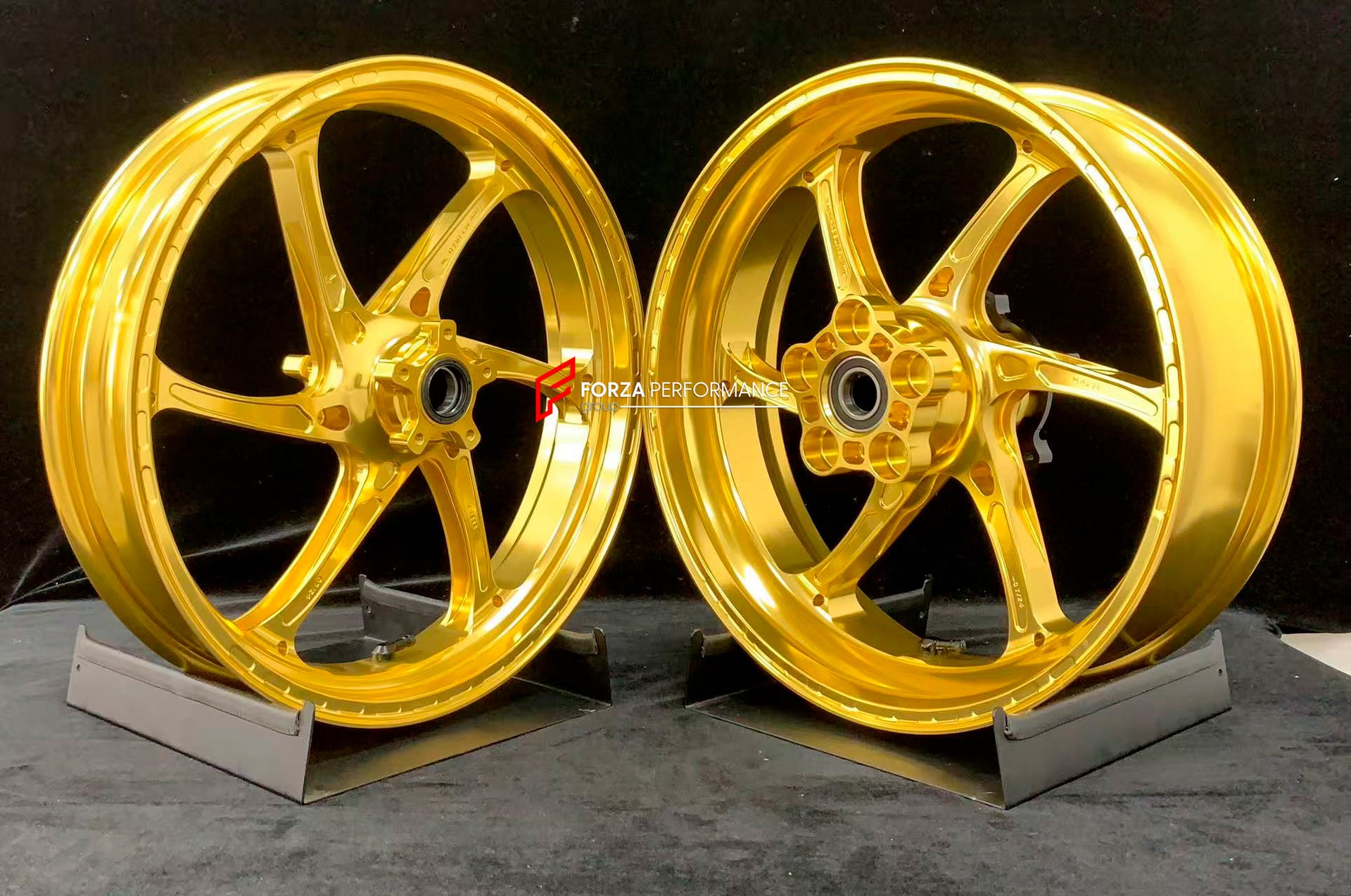 We manufacture premium quality forged motorcycle wheels rims for KTM 790 890 in any design, size, color.
Wheel sizes (motorcycle spec):
Front: 3.5 x 17
Rear: 5.5 x 17
Weight:
Front: 3.25 kg (7.16 lbs)
Rear: 4.65 kg (10.25 lbs)
Finishing: Gloss Gold
Forza Performance Group engineers and manufactures each forged motorcycle wheel individually per order. This ensures precise fitment, uncompromised strength, and unique styling. Whether for racing, touring, or daily use — our wheels are built for both pe