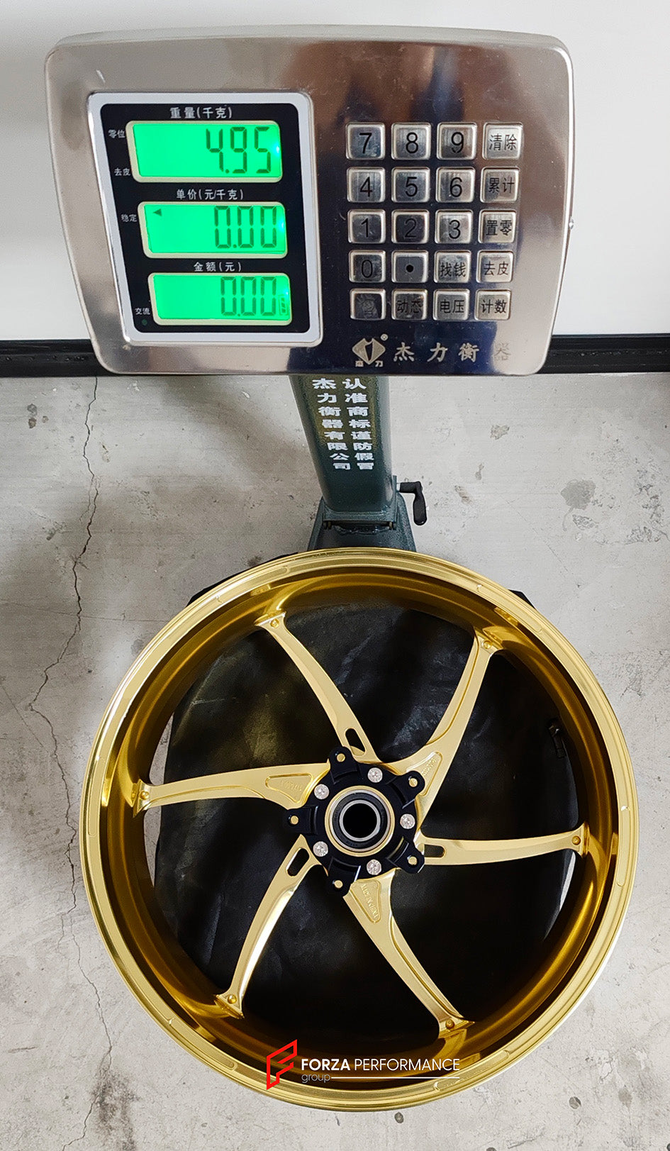 We manufacture premium quality forged motorcycle wheels rims for QJMOTOR in any design, size, color.
Wheel sizes (motorcycle spec):
Front: 3.5 x 17
Rear: 6 x 17
Weight:
Front: 3.9 kg (8.6 lbs)
Rear: 4.95 kg (10.91 lbs)
Finishing: Satin Gold
Forza Performance Group engineers and manufactures each forged motorcycle wheel individually per order. This ensures precise fitment, uncompromised strength, and unique styling. Whether for racing, touring, or daily use — our wheels are built for both performanc