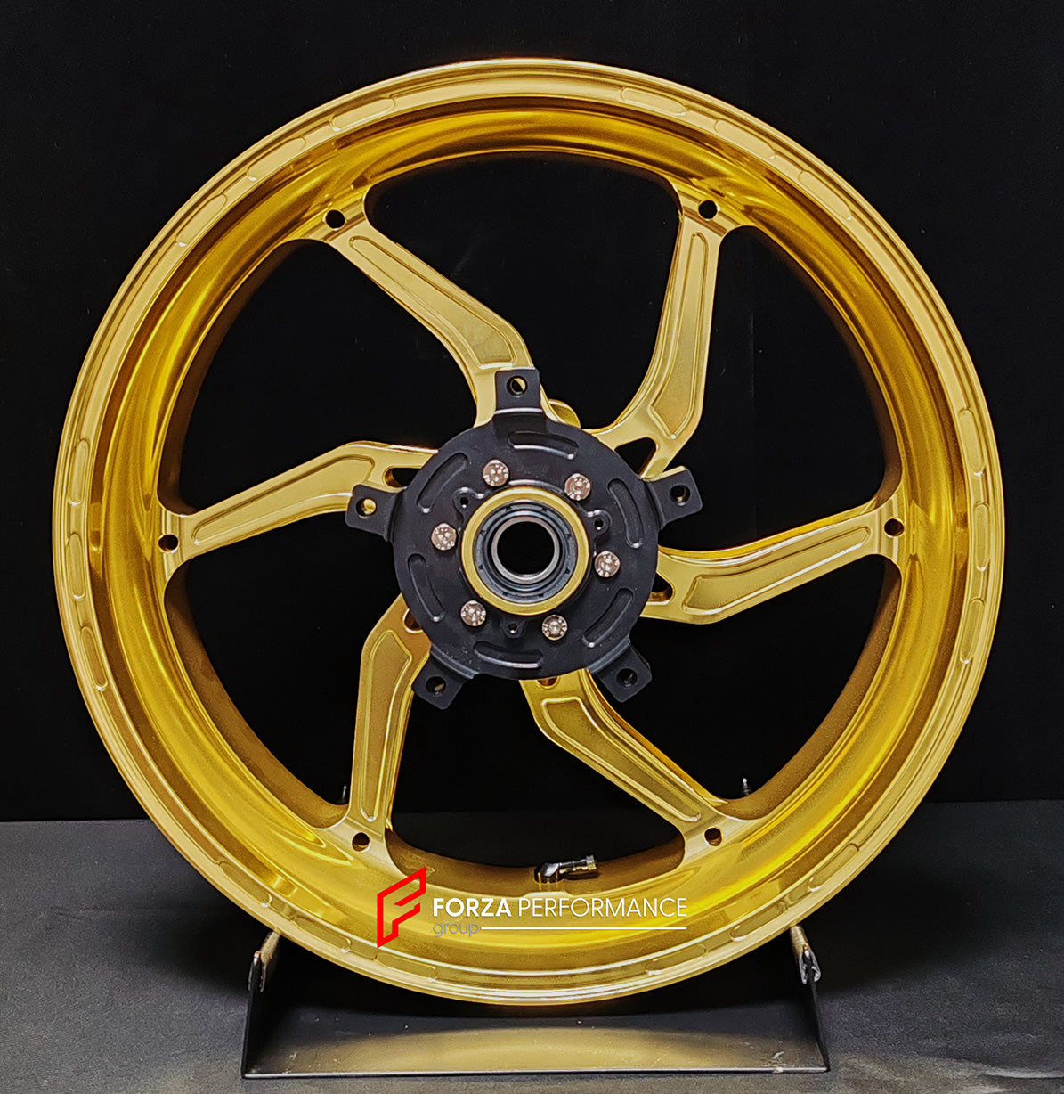 We manufacture premium quality forged motorcycle wheels rims for SUZUKI HAYABUSA in any design, size, color.
Wheel sizes (motorcycle spec):
Front: 3.5 x 17
Rear: 6 x 17
Weight:
Front: 4.65 kg (10.25 lbs)
Rear: 5.4 kg (11.9 lbs)
Finishing: Satin Gold
Forza Performance Group engineers and manufactures each forged motorcycle wheel individually per order. This ensures precise fitment, uncompromised strength, and unique styling. Whether for racing, touring, or daily use — our wheels are built for both p