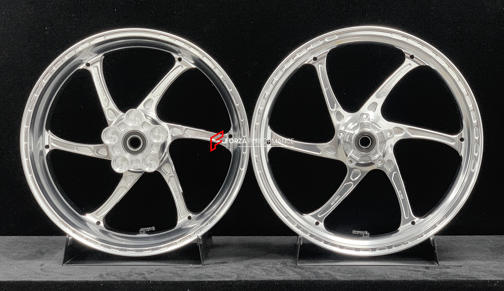 We manufacture premium quality forged motorcycle wheels rims for TRIUMPH in any design, size, color.
Wheel sizes (motorcycle spec):
Front: 3.5 x 17
Rear: 5.5 x 17
Weight:
Front: 3.95 kg (8.7 lbs)
Rear: 4.8 kg (10.58 lbs)
Finishing: Gloss Silver
Forza Performance Group engineers and manufactures each forged motorcycle wheel individually per order. This ensures precise fitment, uncompromised strength, and unique styling. Whether for racing, touring, or daily use — our wheels are built for both perfor