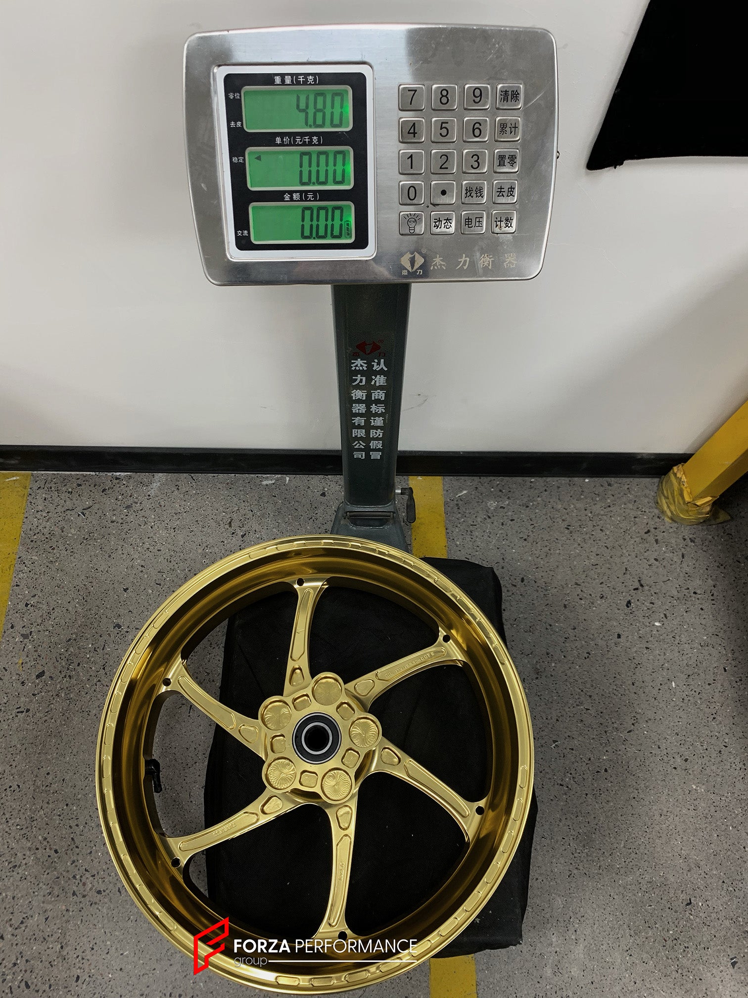 We manufacture premium quality forged motorcycle wheels rims for TRIUMPH in any design, size, color.
Wheel sizes (motorcycle spec):
Front: 3.5 x 17
Rear: 5.5 x 17
Weight:
Front: 3.9 kg (8.6 lbs)
Rear: 4.8 kg (10.58 lbs)
Finishing: Gloss Black
Forza Performance Group engineers and manufactures each forged motorcycle wheel individually per order. This ensures precise fitment, uncompromised strength, and unique styling. Whether for racing, touring, or daily use — our wheels are built for both performa