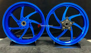 We manufacture premium quality forged motorcycle wheels rims for YAMAHA in any design, size, color.
Wheel sizes (motorcycle spec):
Front: 3.5 x 17
Rear: 5.5 x 17
Weight:
Front: 4.25 kg (9.37 lbs)
Rear: 4.9 kg (10.8 lbs)
Finishing: Gloss Blue
Forza Performance Group engineers and manufactures each forged motorcycle wheel individually per order. This ensures precise fitment, uncompromised strength, and unique styling. Whether for racing, touring, or daily use — our wheels are built for both performan