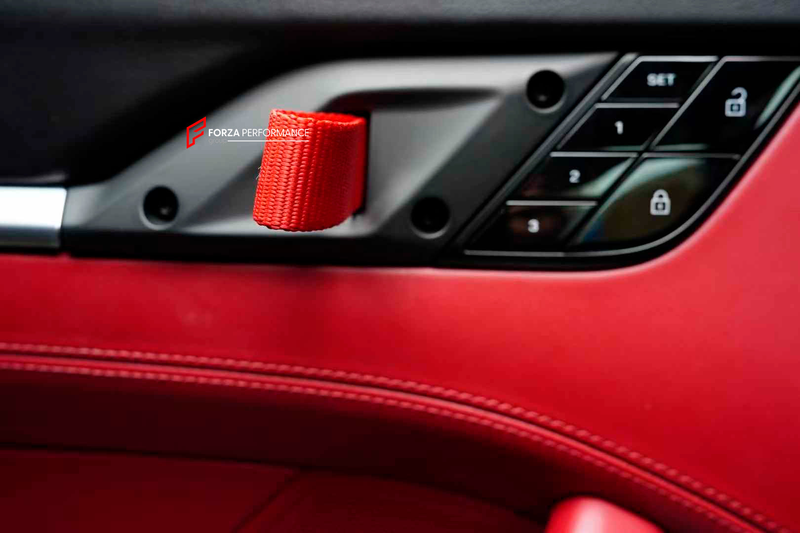 INTERIOR DOOR HANDLE for PORSCHE 911 992 2018+ GT3RS STYLE
Set includes:
Door Handle
Material: Plastic
NOTE: Professional installation is required.
CONTACT US FOR PRICING