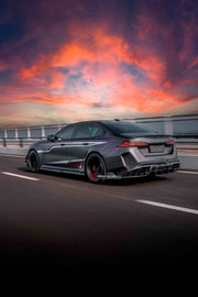 DRY CARBON AERO KIT for BMW M5 G90 G99 2024+
Set includes:
Front Lip
Front Bumper Trims
Side Skirts
Rear Diffuser
Material: Dry Carbon
Note: Professional installation is required