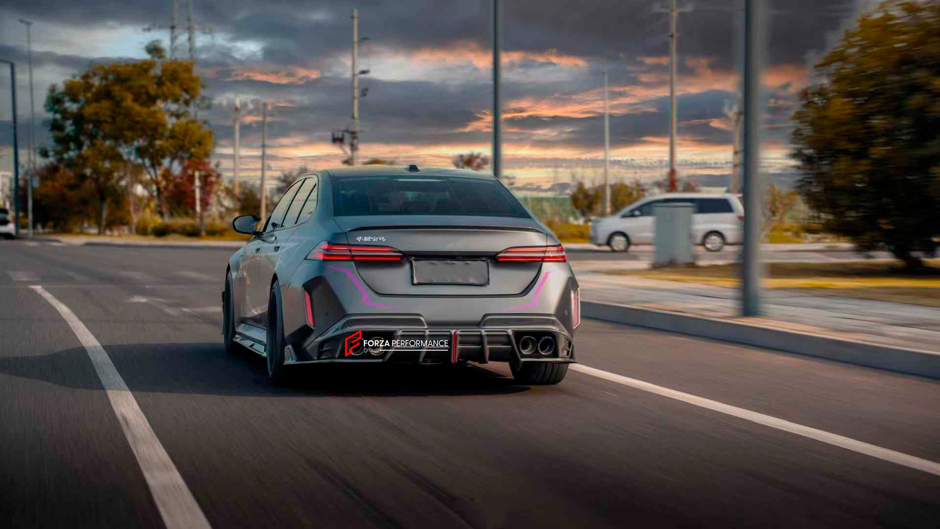 DRY CARBON AERO KIT for BMW M5 G90 G99 2024+
Set includes:
Front Lip
Front Bumper Trims
Side Skirts
Rear Diffuser
Material: Dry Carbon
Note: Professional installation is required